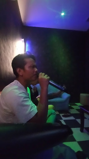 The Curve Ktv