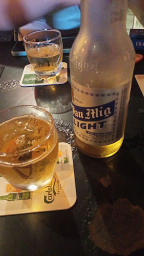 All Stars Sports Bar
