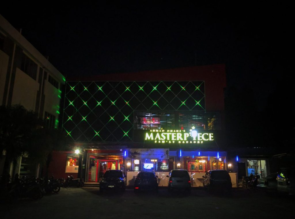 Karaokes Terbaik di Kelapa Sawit 1 karaokes terbaik di kelapa sawit