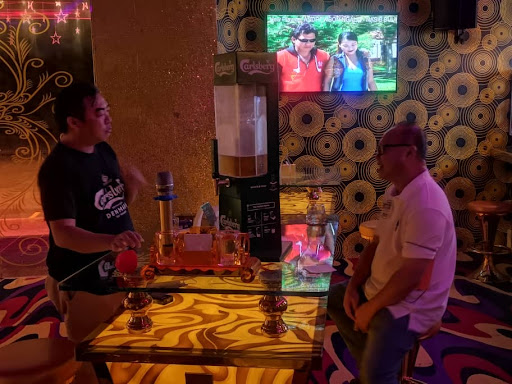 GOLDEN CITY KTV